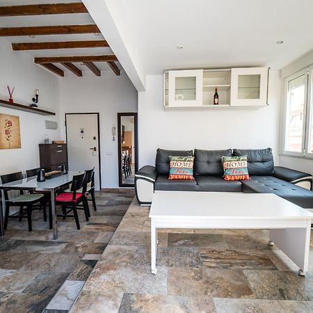 Centrico Atico En Madrid By Bebalmy Apartman Kültér fotó