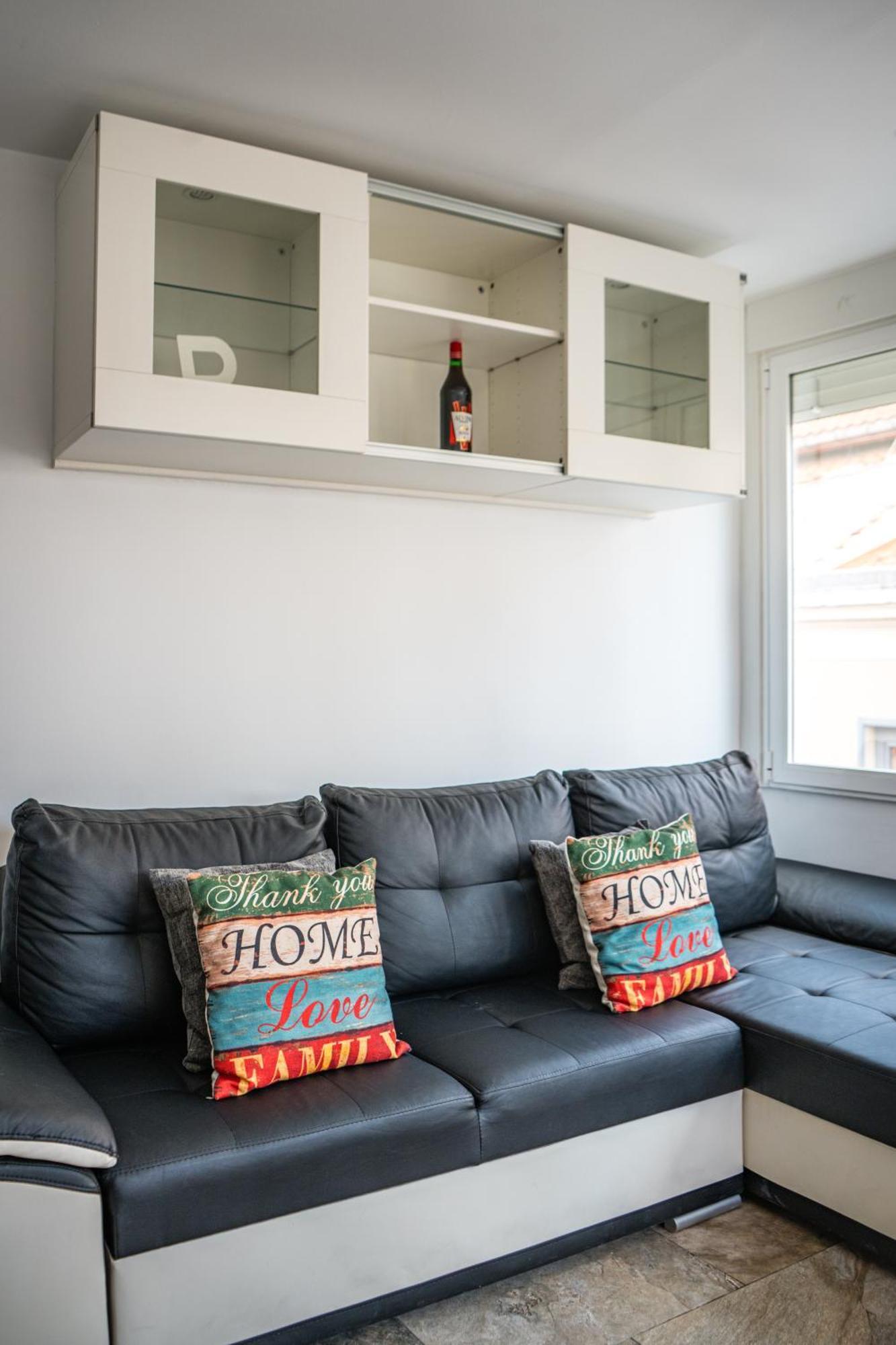 Centrico Atico En Madrid By Bebalmy Apartman Kültér fotó
