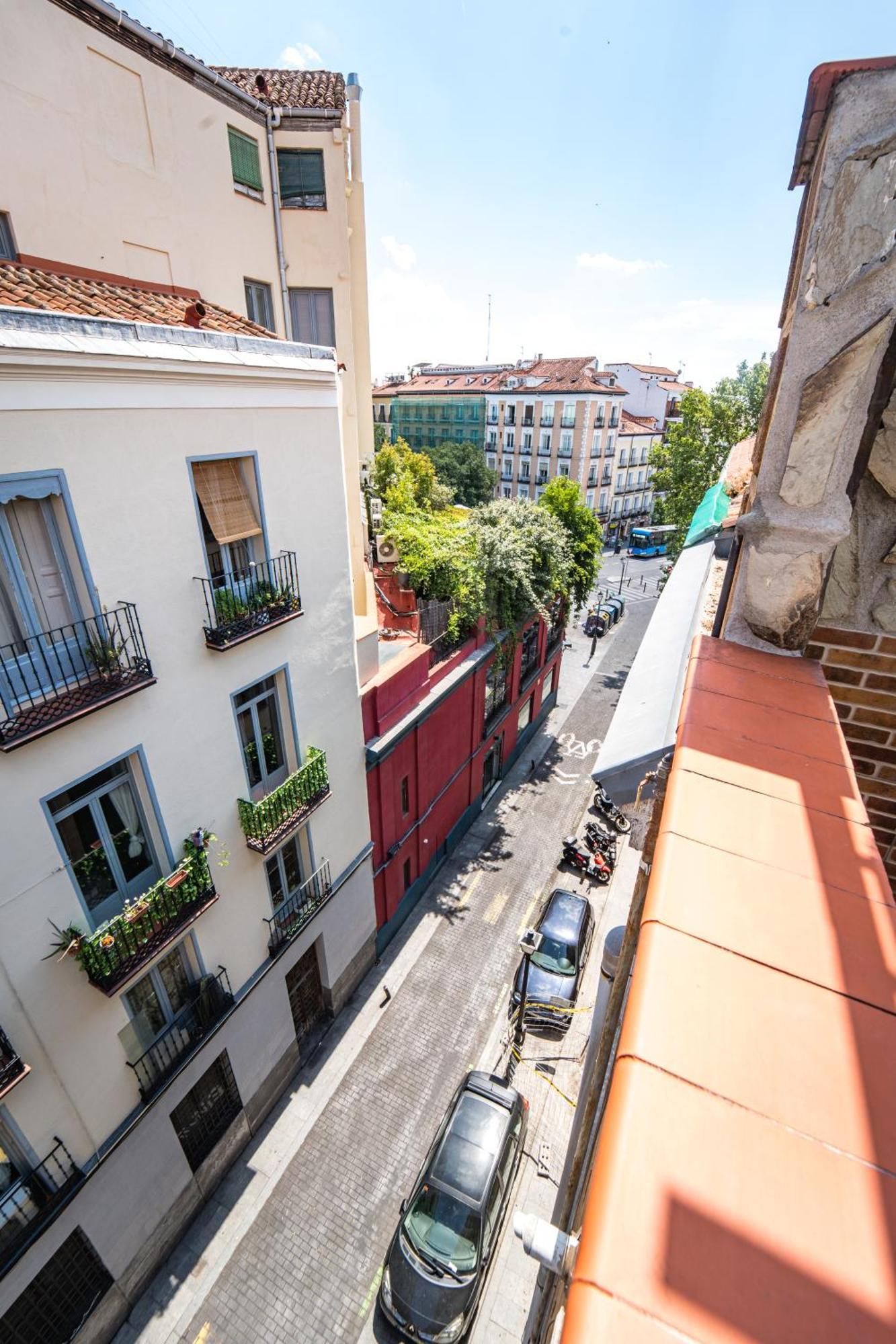 Centrico Atico En Madrid By Bebalmy Apartman Kültér fotó